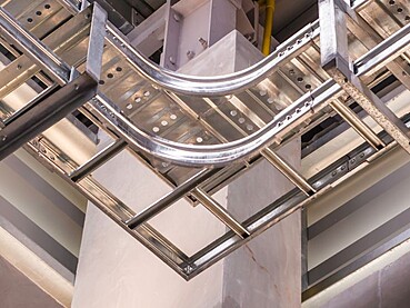 Hot Dip Galvanizing vs Pre-Galvanized: Best Practices for Installing Technical Equipment