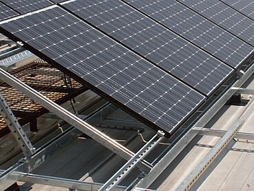 C-Channel Strut Support Systems for Rooftop Solar Installations in UAE: Thermal Expansion and Load Distribution Guide